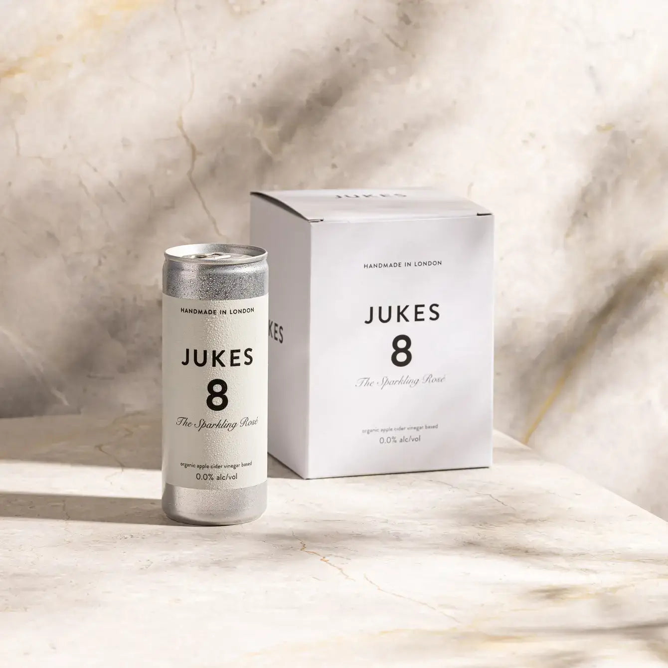 The Sparkling Rosé is an organic apple cider vinegar-based dry drink with 0.0% alcohol and all natural ingredients, by Jukes 8.