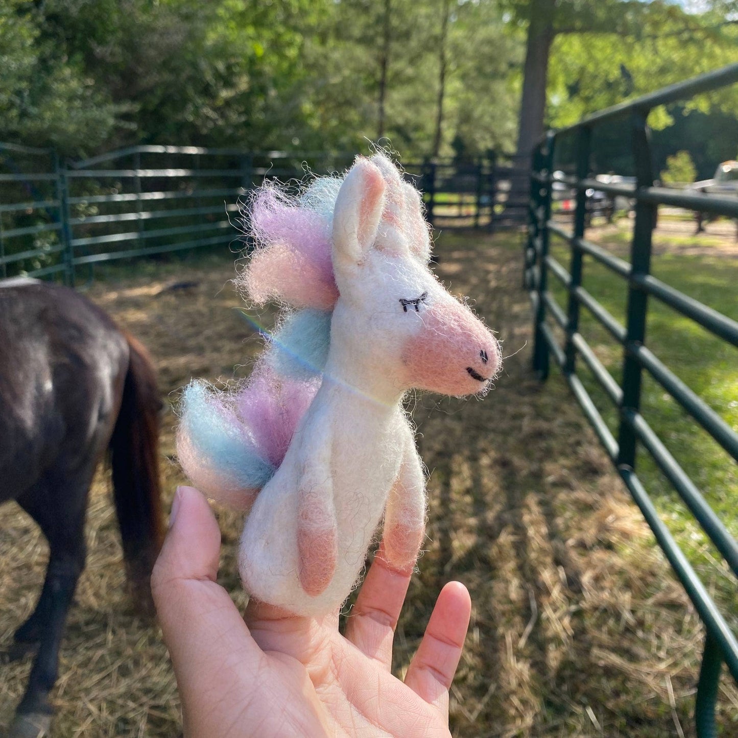 Unicorn Finger Puppet