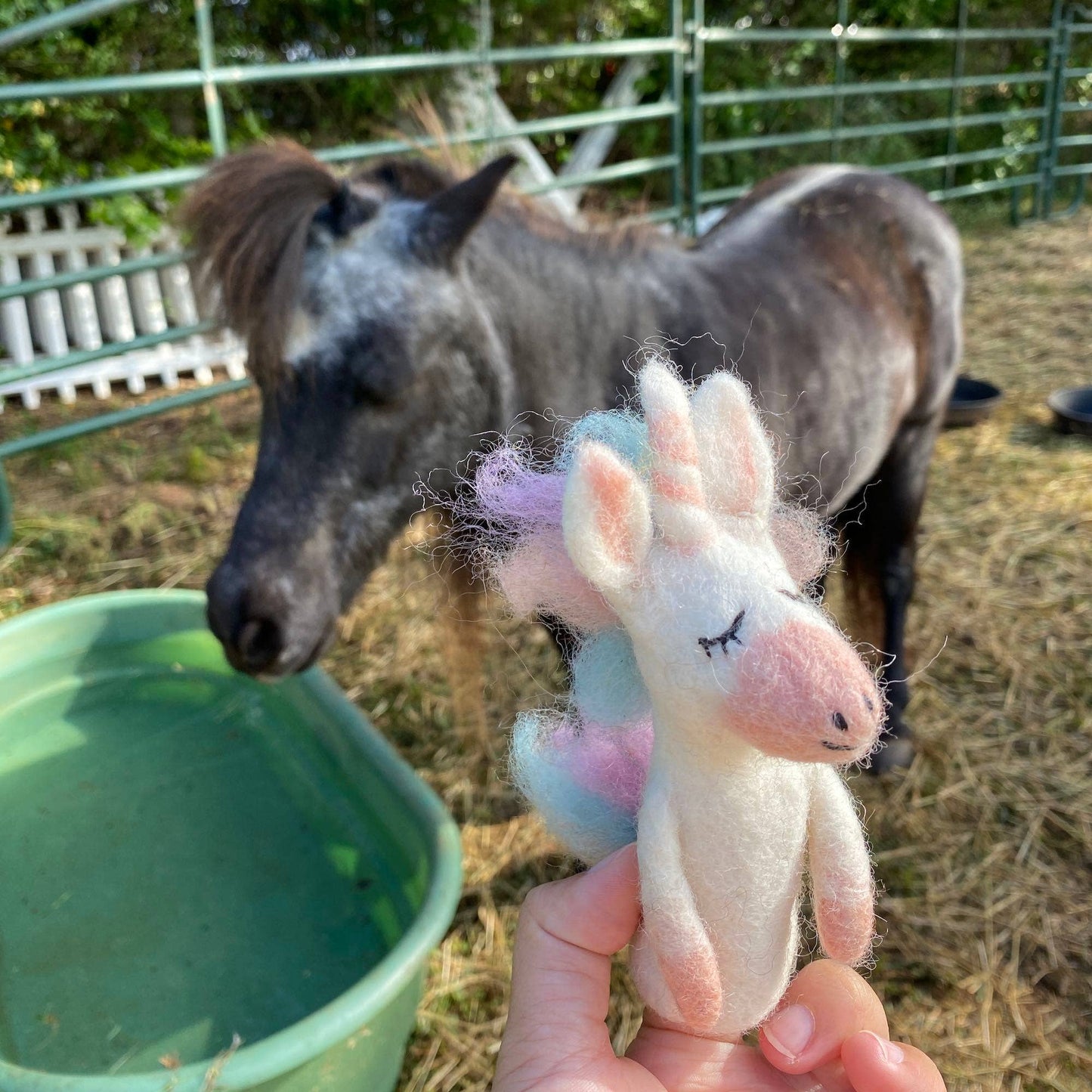 Unicorn Finger Puppet