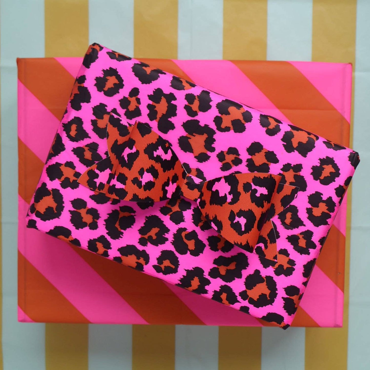 Luxury Tissue Paper | Chequerboard Diagonal Ginger & Fluorescent Pink