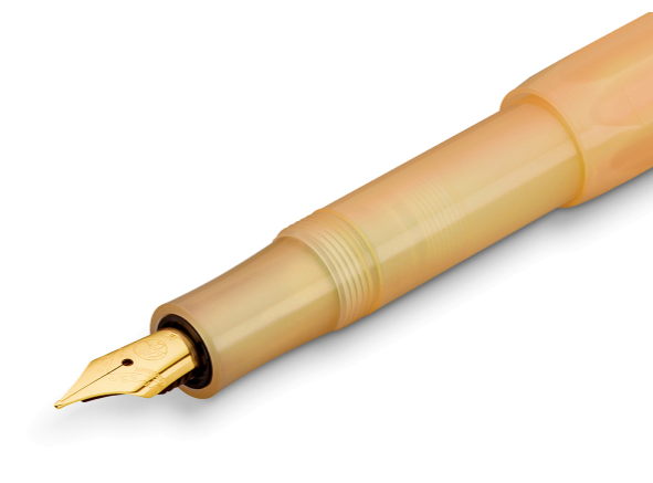 Collection Fountain Pen | Apricot Pearl (Medium nib)