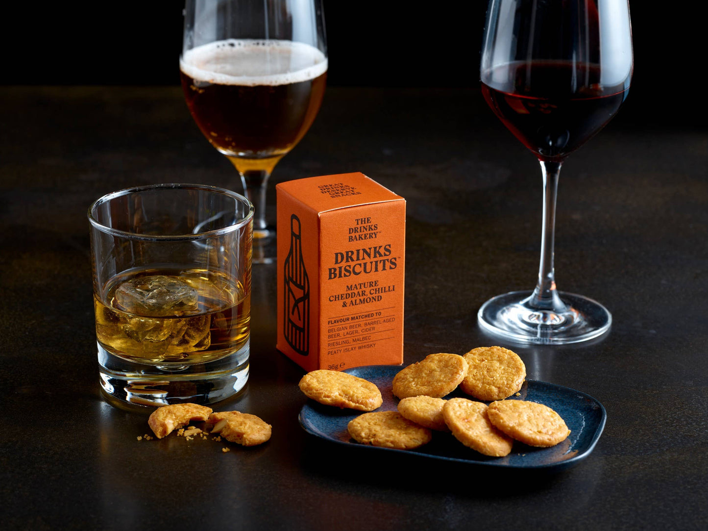 Drinks Biscuits | Mature Cheddar, Chilli & Almond 110g