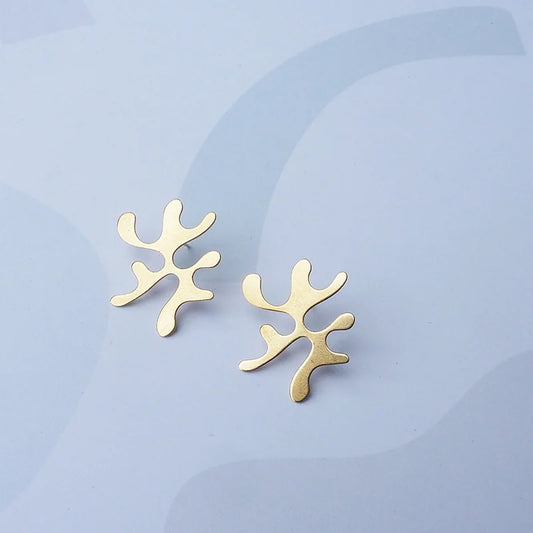 Flora Wavy Studs