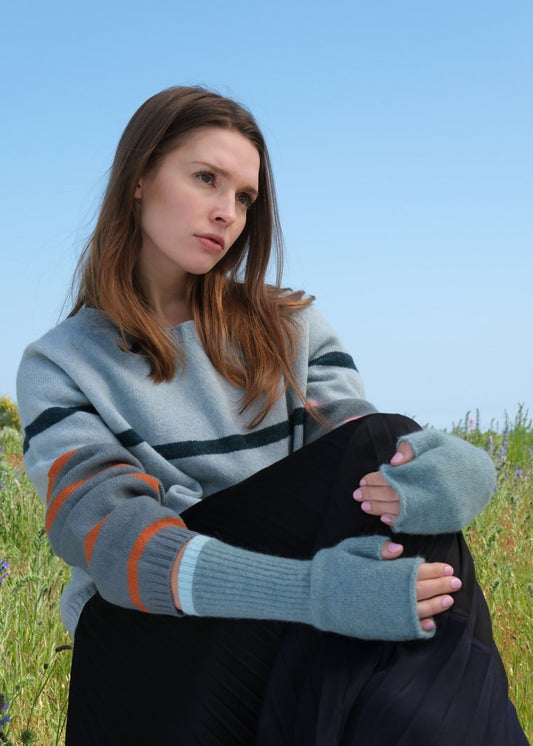 Soft Fingerless Wristwarmers in Sea Mist and Aqua