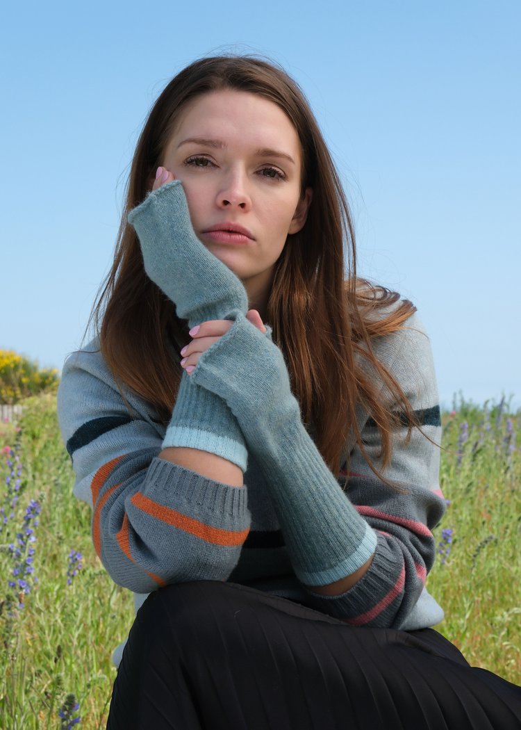 Soft Fingerless Wristwarmers in Sea Mist and Aqua